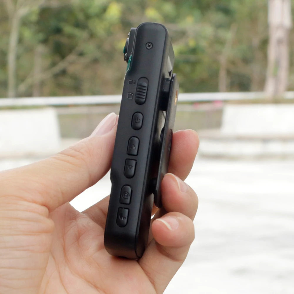 SafeVision 4K Bodycam – Slimme Beveiligingscamera met Roteerbare Lens & Wifi